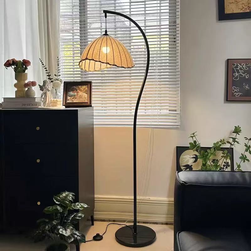 Internet-famous And Vintage S-shaped Crescent Floor Lamp Silent Wind - globaltradeleader