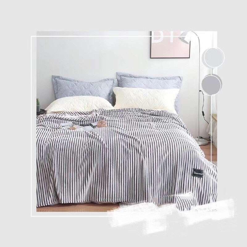 European And American Coral Fleece Thick Nap Blanket