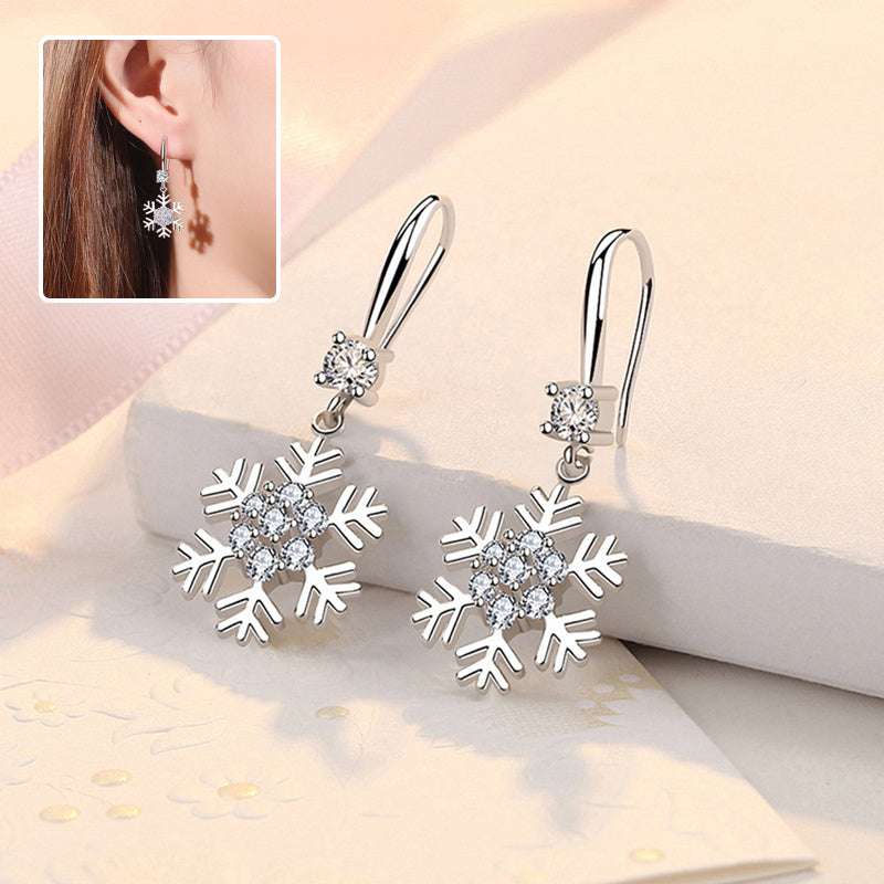 Temperament Snowflake Earrings With Rhinestones Fashion Personalized Christmas Earrings For Women Jewelry - globaltradeleader
