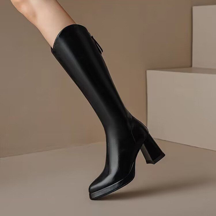 Elegant And Comfortable Long V Cut Women's Boots - globaltradeleader