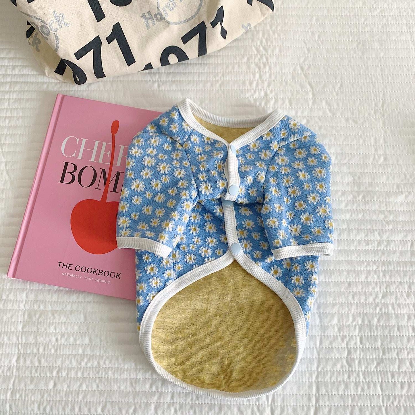 Pet Autumn And Winter Dog And Cat Clothes