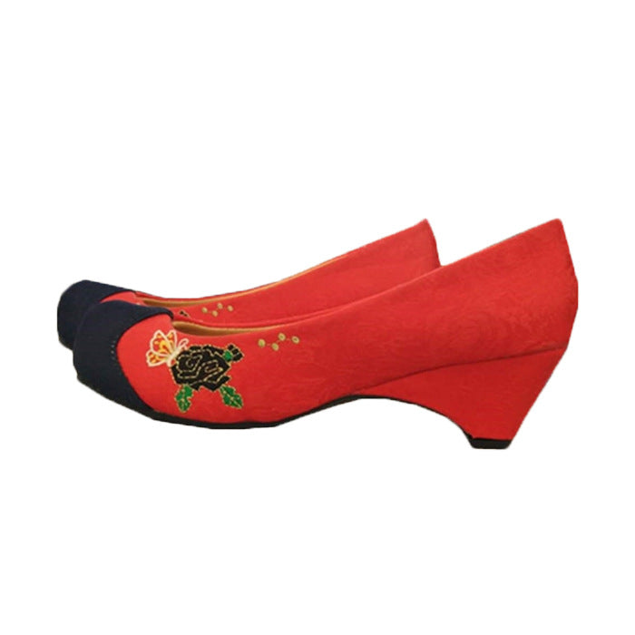 Hanbok Red Embroidered Hook Shoes