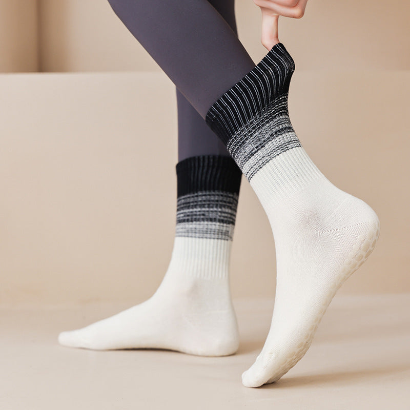 Gradient Yoga Socks Children's Professional Non-slip Autumn And Winter - globaltradeleader