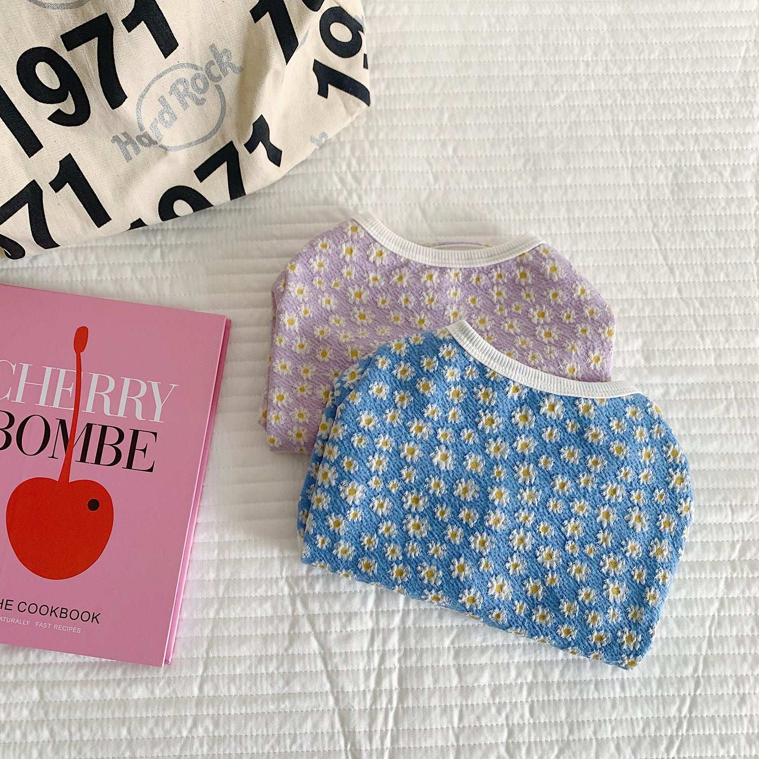 Pet Autumn And Winter Dog And Cat Clothes