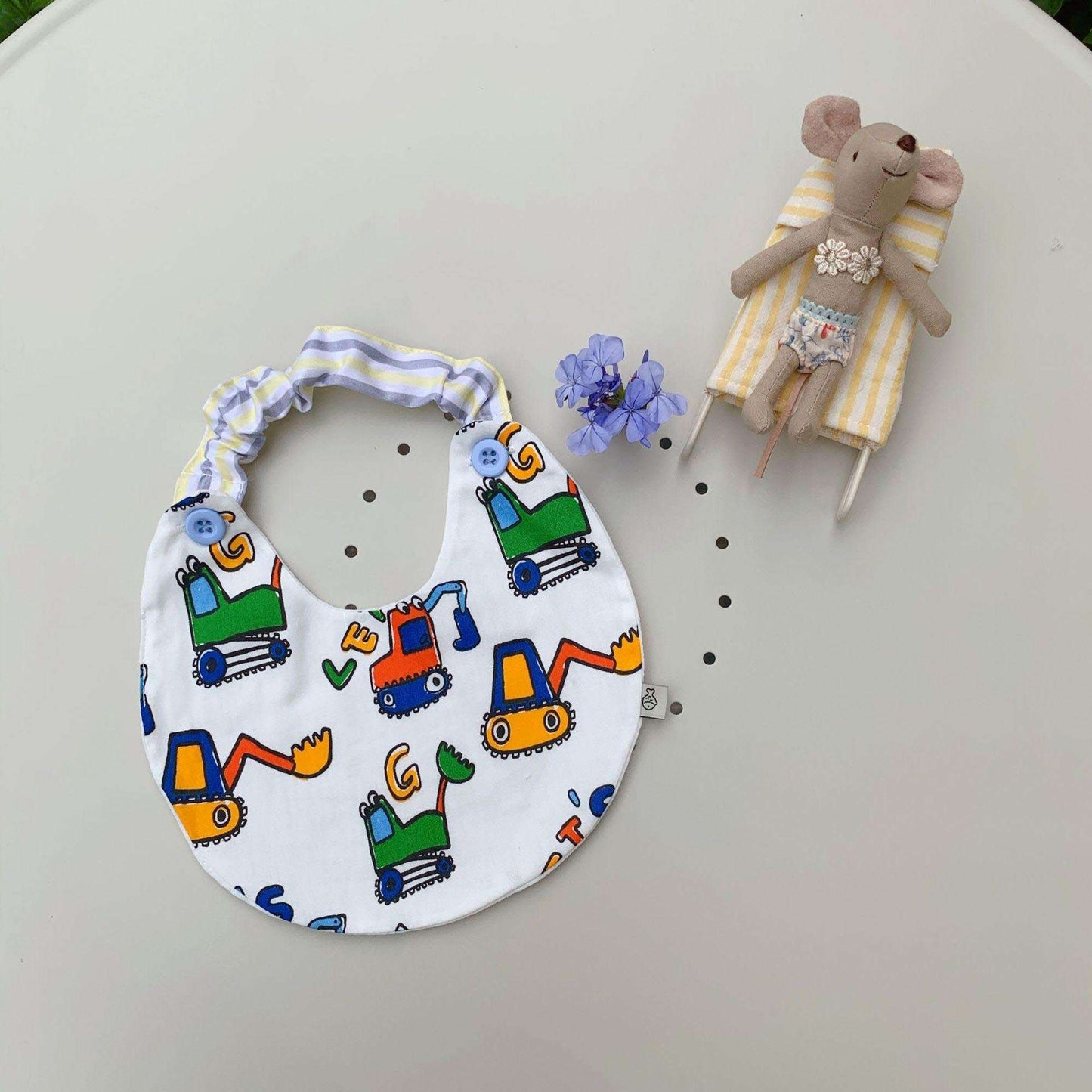 Removable Saliva Towel With Elastic Band For Newborn