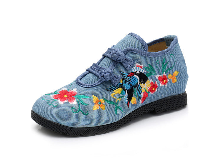 Women's Single Ethnic Embroidered Cloth Shoes With Rubber Platform Elegant Buckle