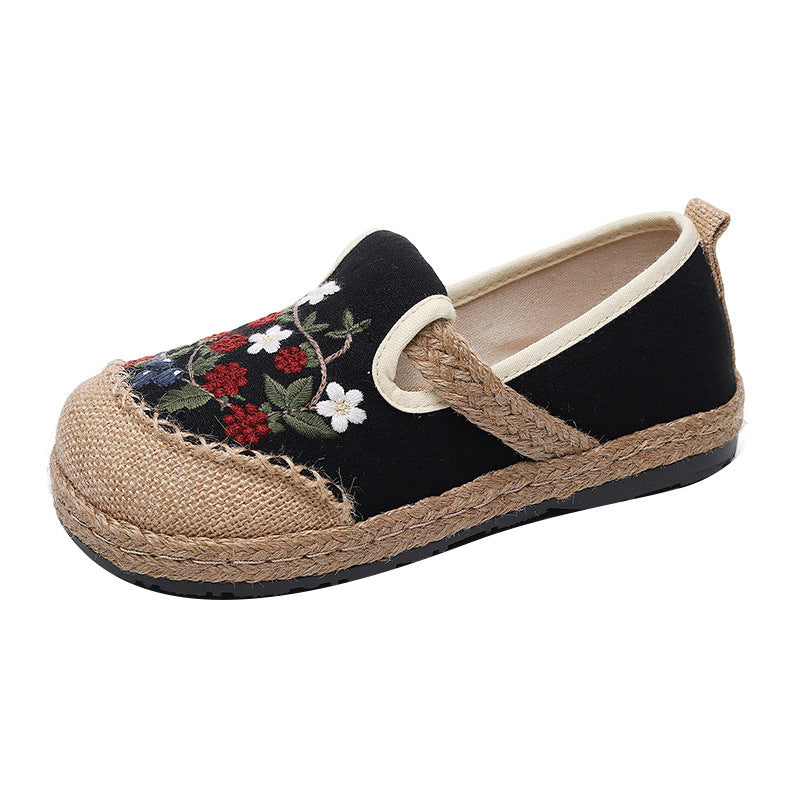 Ethnic Style Embroidered Shallow Cut Low Top Old Beijing Cloth Shoes