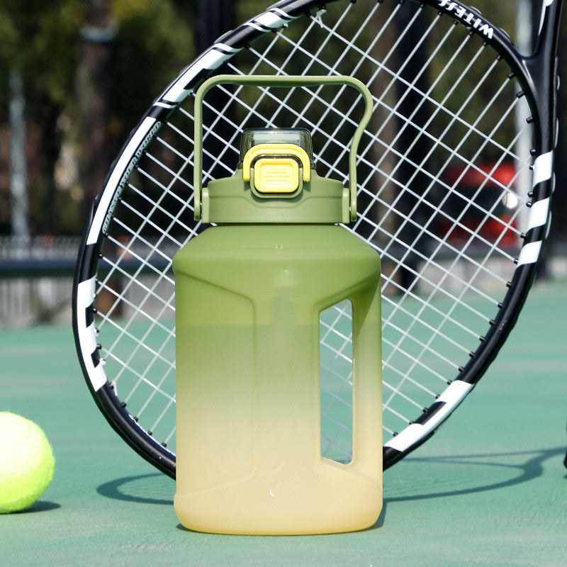 Large Capacity Straw Cup Gradient Plastic Water Bottle