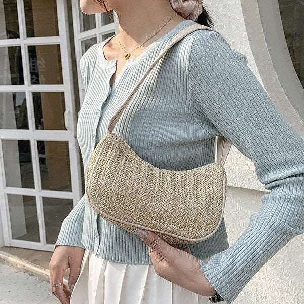 Ladies Fashion One Shoulder Straw Bucket Bag
