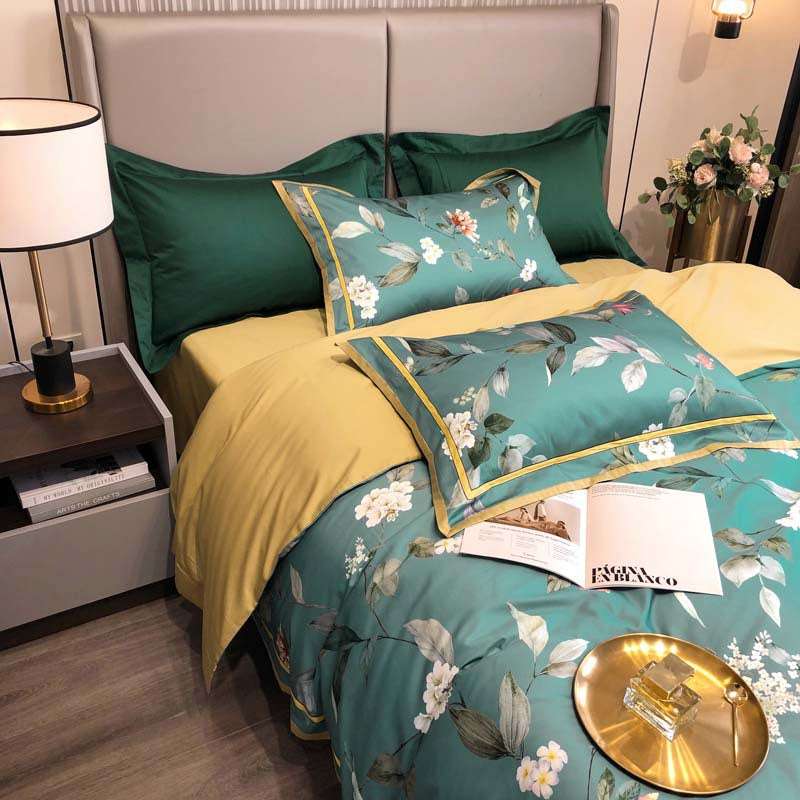 Four-piece Printed Long-staple Cotton Villa Quilt Cover