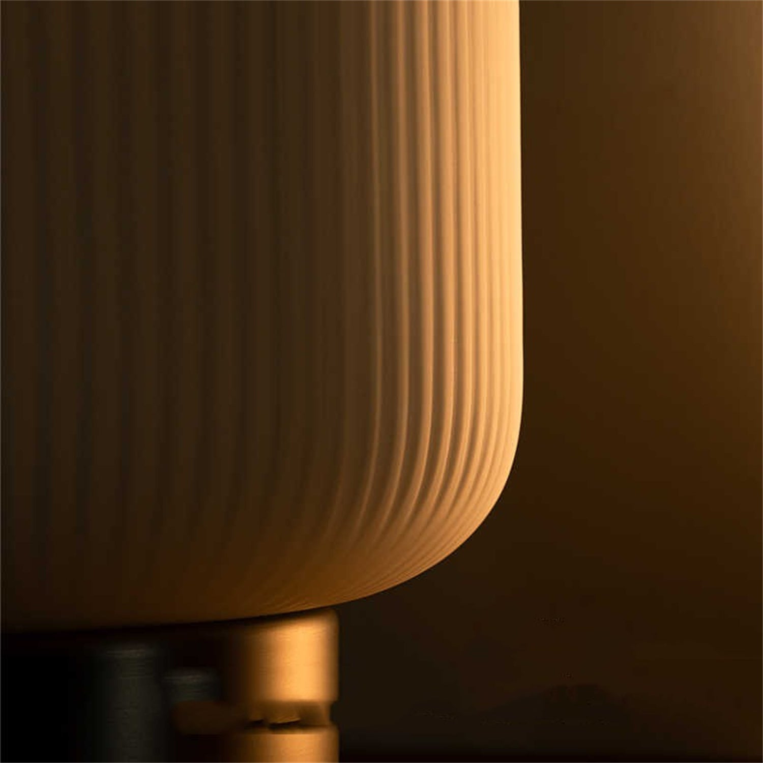 Touch-adjustable Human Body Induction Desk Lamp - globaltradeleader