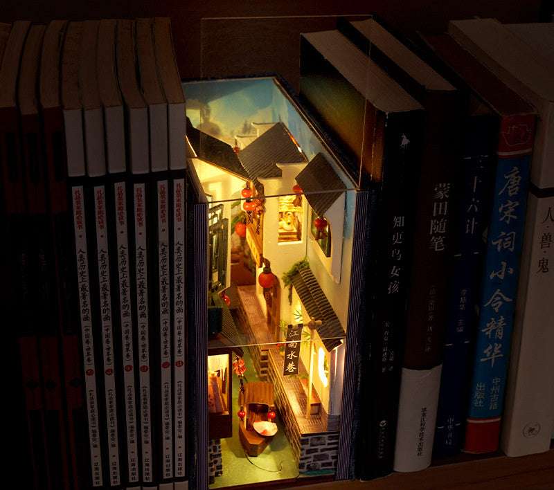 Pop-up Book Stand Hand-made House Assembly