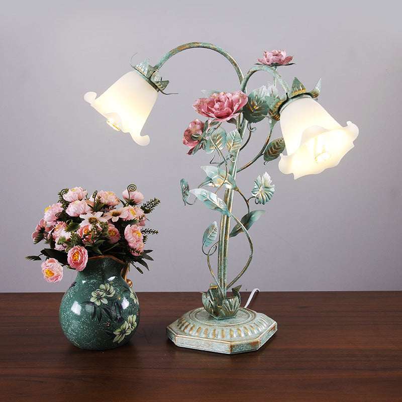 Pastoral Flowers And Plants Bedroom Bedside Lamp - globaltradeleader