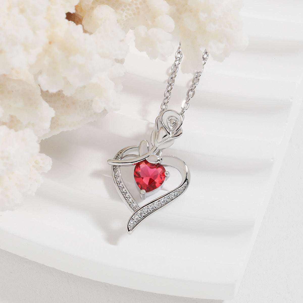 Rose Heart-shaped Necklace With Rhinestones Fashion Everlasting Flower Love Necklace For Women Valentine's Day Gift - globaltradeleader