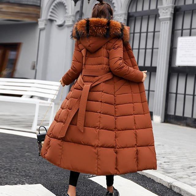 Women's knee-length thick warm hooded solid color down padded jacket with large fur collar