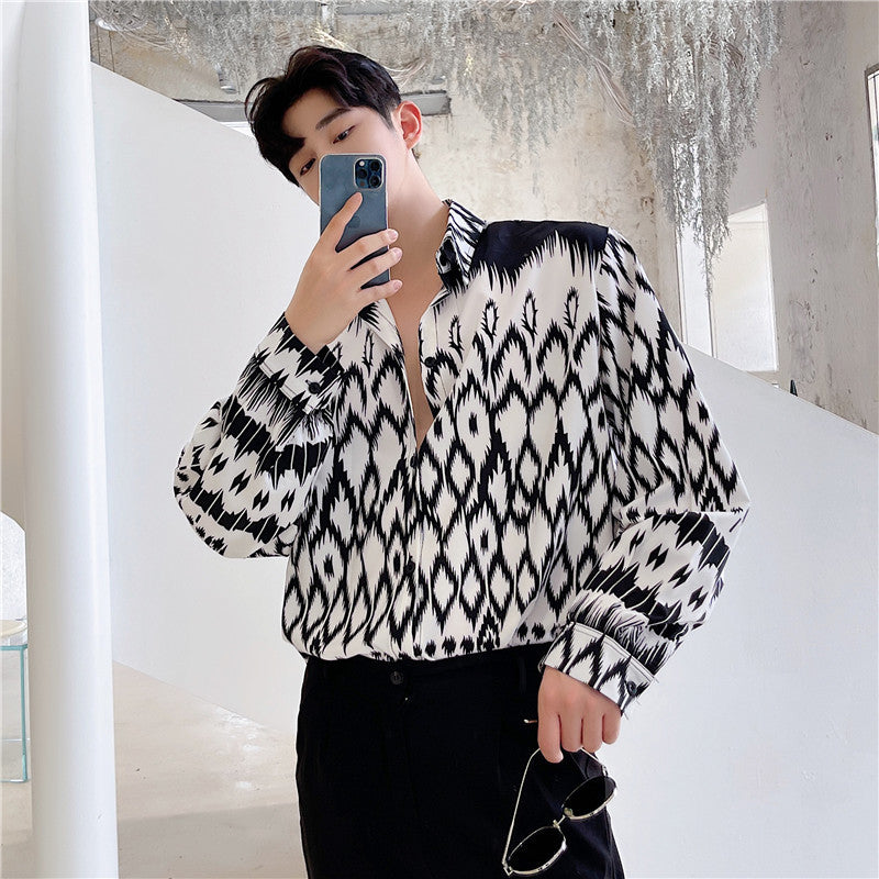 Black And White Contrast Geometric Pattern Casual Shirt