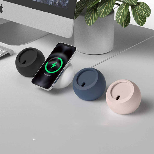 Simple Magnetic Wireless Charging Storage Bracket