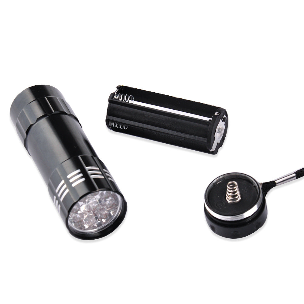 Phototherapy flashlight