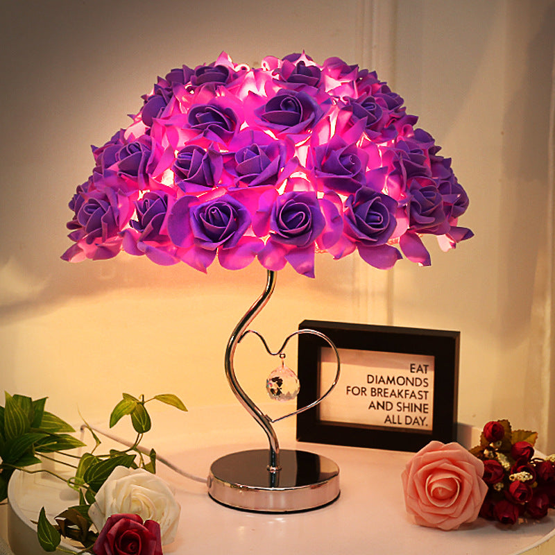 2020 New Wedding Festive Gift Decoration Bedroom Bedside Rose Heart-shaped Table Lamp Wedding Supplies