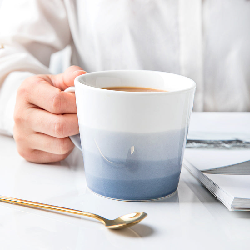 Simple Large Diameter Gradient Color Ceramic Mug