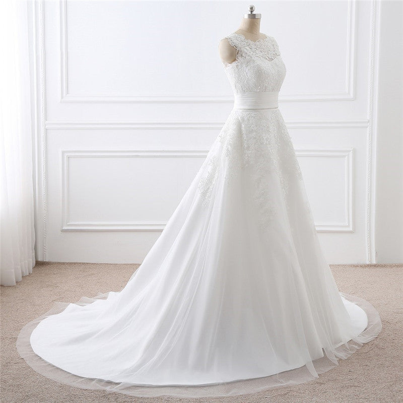 Two-piece White Wedding Dress With Round Neck And Elegant