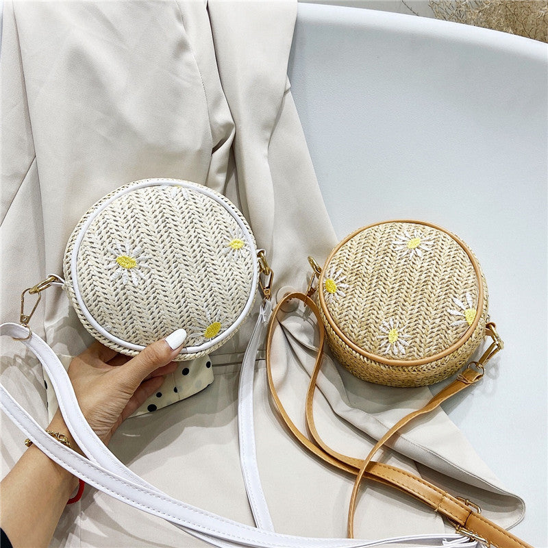 Straw Woven Bag for Women Red Sand Beach Small Round Bag Embroidered Single Shoulder Cross Over knitting