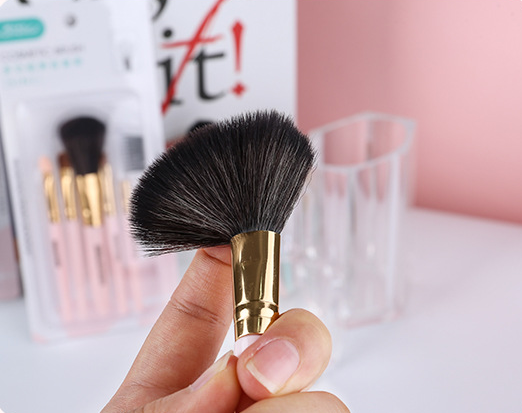 Makeup brush sets