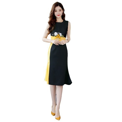 Round-collar Pure-color Dress