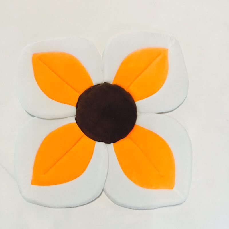 Blooming Bath Lotus - Baby Bath