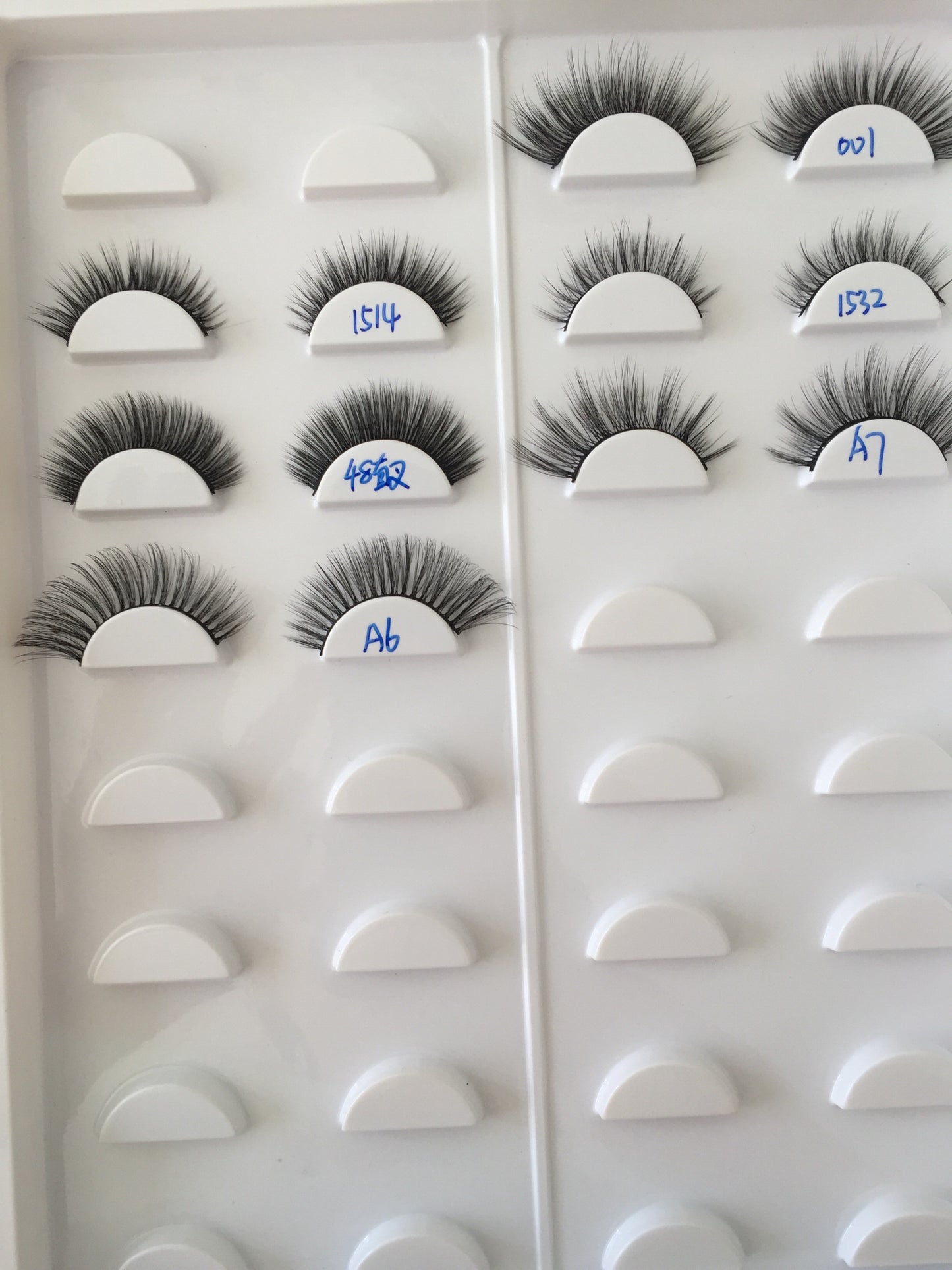Sticky 3D silk false eyelashes No glue, no stimulation, natural