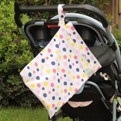 Single-layer zipper baby out waterproof diaper bag