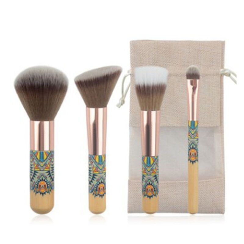Waikiki Wooden Brush Set