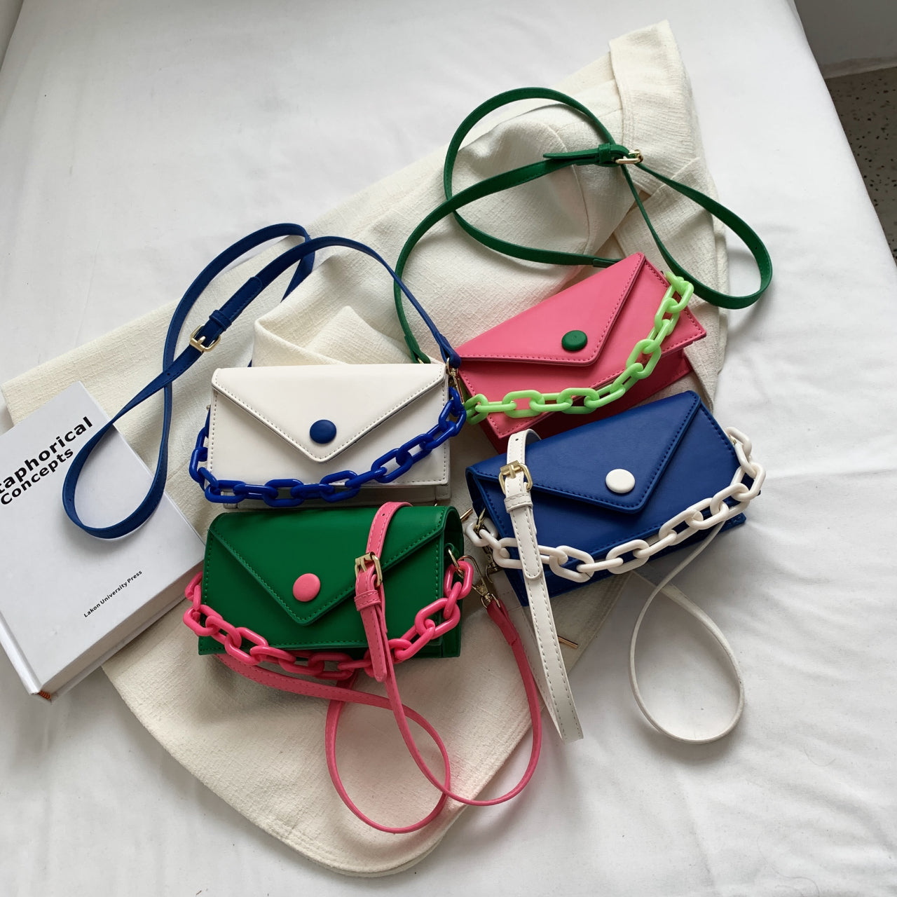 Candy Chain Contrasting Colors Mini Cute PU Leather Shoulder Crossbody Bags For Women Brand Designer Ladies Handbags 2022 Summer