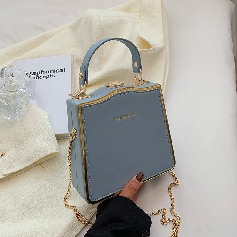 European And American Popular Messenger Bag Women's 2022 Summer New Trendy High-end Textured Chain Bag Niche Portable Box Bag