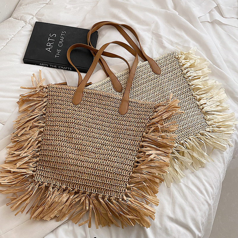 Wicker Rattan High Capacity Tassel Designer Big Straw Side Bags For Women 2022 Trendy Summer Fashion Shoulder Bag Beach Handbags