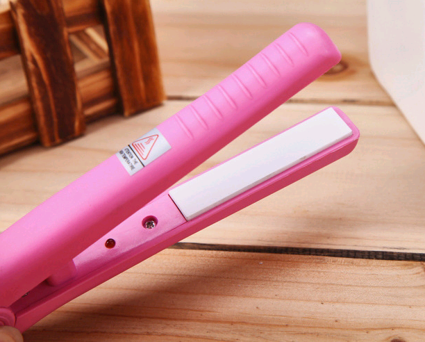 Doll Curling Iron Mini High-temperature Wig Curl Straight Tool