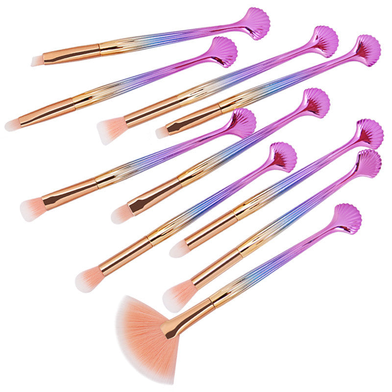 The Shell Makeup Brush Set - Purple bristles