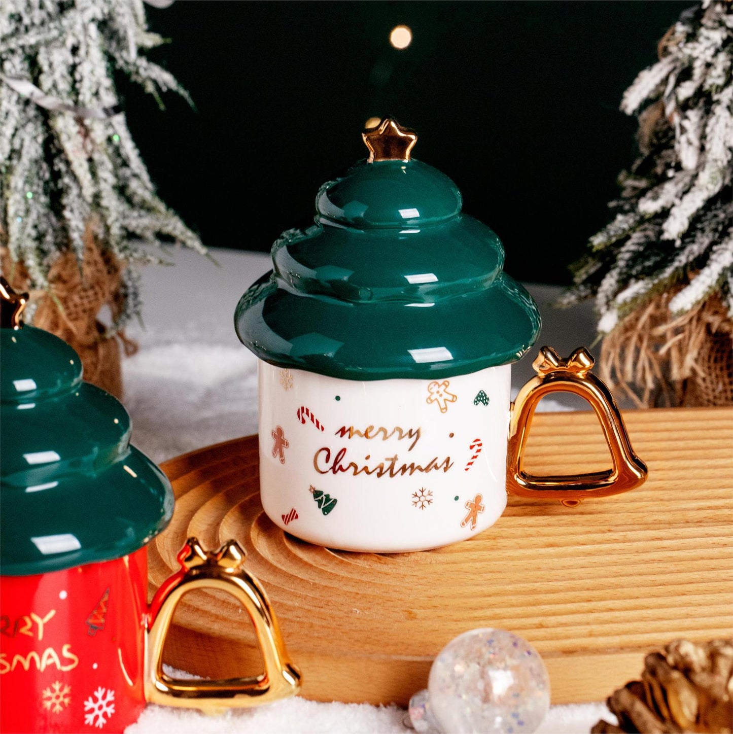 Gilt Christmas Tree Shaped Ceramic Mug With Lid