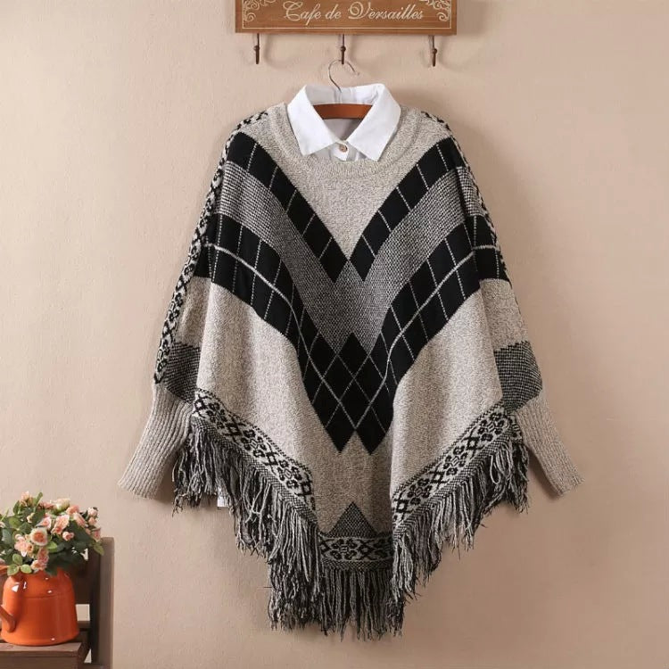 Geometric Rhombus Tassel Batwing Sleeve Inverness Sweater Sweater