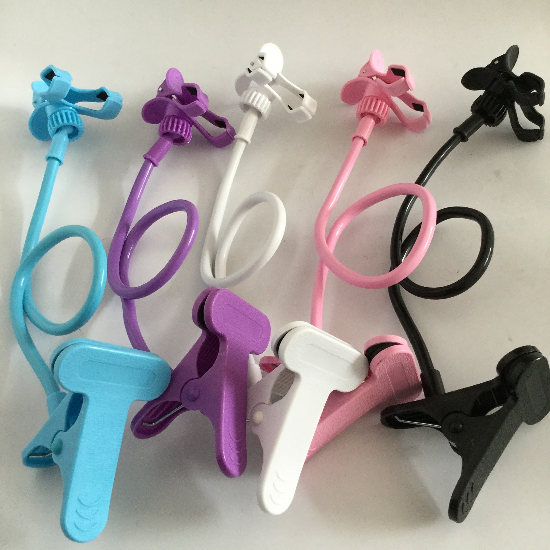 Super Soft Aluminum-magnesium Alloy Lazy Phone Holder Creative Bedside Lazy Clip New Cartoon Holder