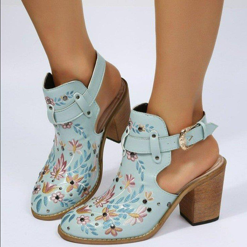 Flowers Rivet Sandals Women Vintage Embroider Chunky High Heels Shoes With Buckle Pumps