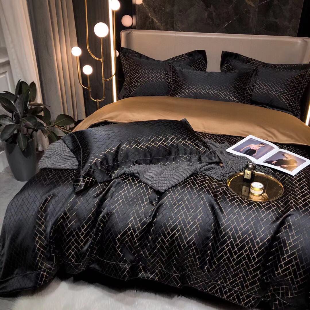 Luxury Retro Style Black Gold 120 Yarn-dyed Jacquard Cotton Bed Four-piece Set