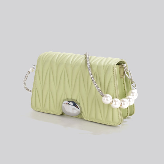 Sophisticated Chain Underarm Premium Crossbody Bag