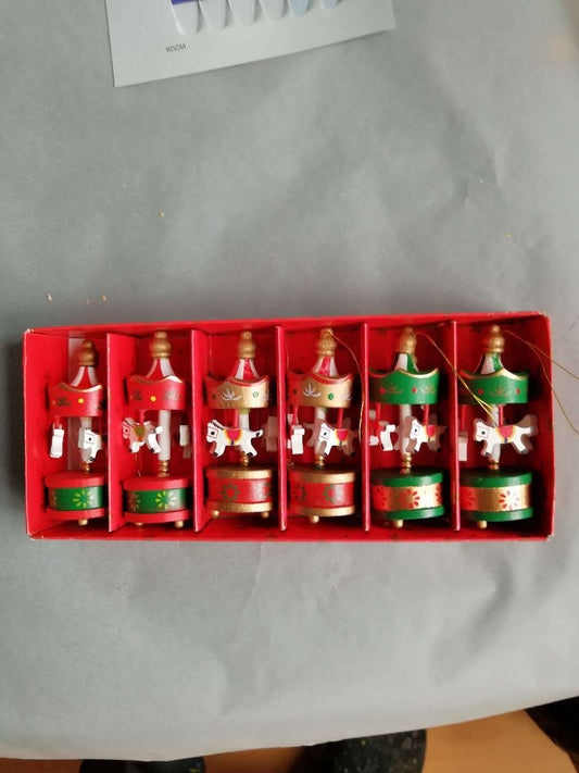 Wooden Colorful Gazebo Horse Christmas Souvenir Home Decorations