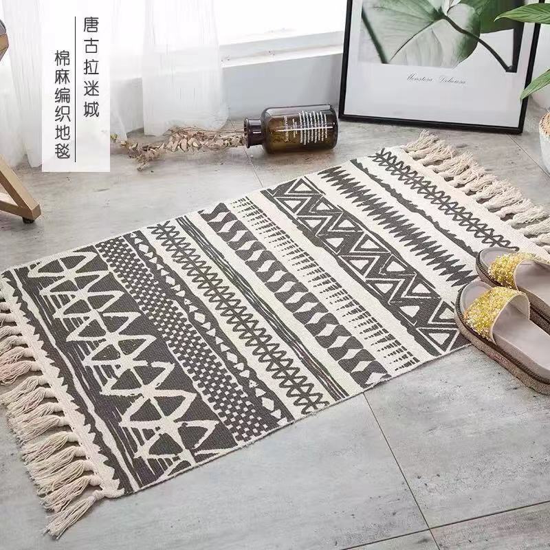 Bohemian Tassel Simple Cotton And Linen Retro Ethnic Style Carpet Floor Mat Living Room Bedroom Bedside Foot Pad Machine Wash