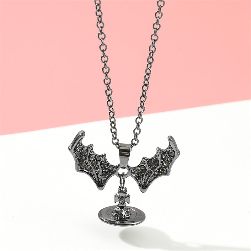 Halloween Heart Bat Hip Hop Ornament Necklace