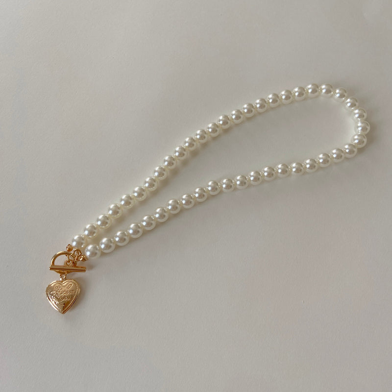 Electroplating Clavicle Chain Love Pearl Necklace