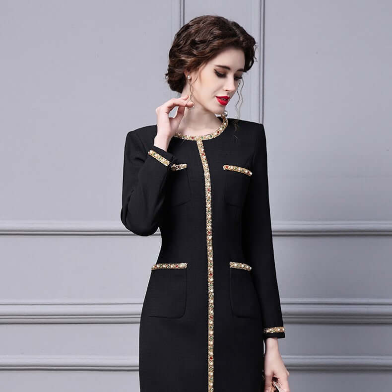 Black Long-sleeved Dress With Coat And Buttocks