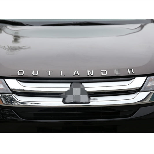 Letter Affixed Front Cover Car Label OUTLANDER Labeling Before Modification