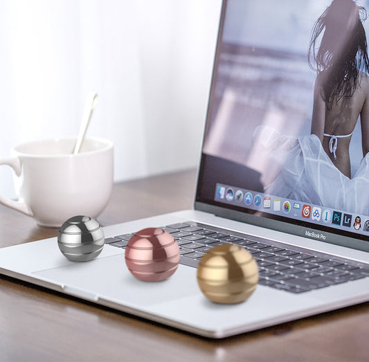 Fully Disassembled Rotating Desktop Ball Decompression Toy